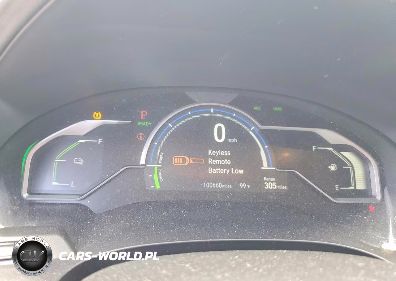 2018 Honda Clarity Touring VIN:JHMZC5F38JC013106 - 9