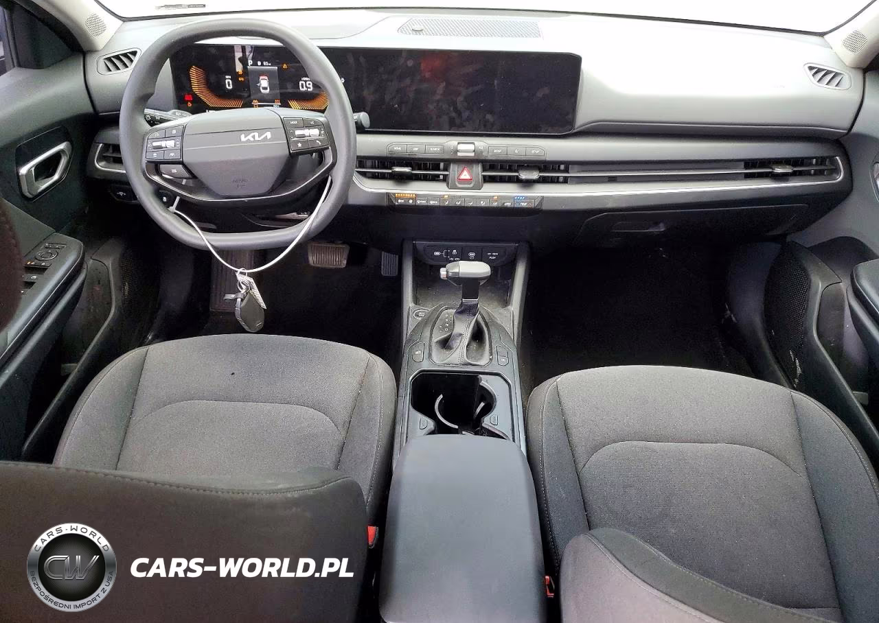 2025 Kia K4 Lxs VIN:3KPFT4DE9SE238583 - 8