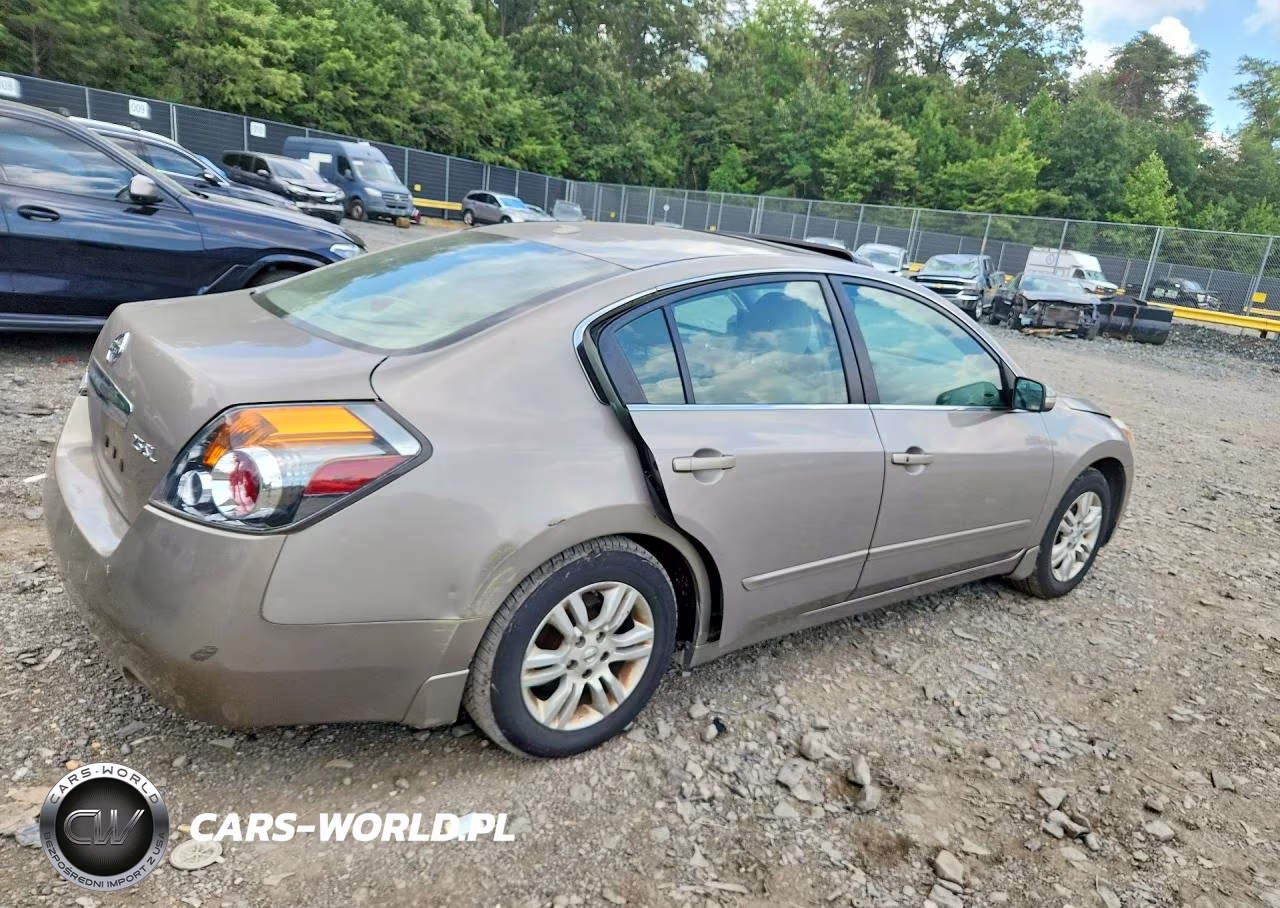 2012 Nissan Altima 2.5 VIN:1N4AL2AP4CN462612 - 3