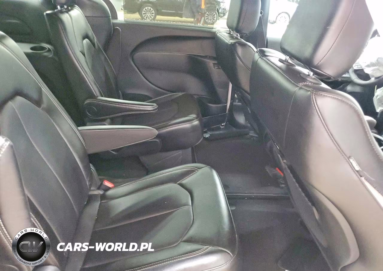 2025 Chrysler Pacifica Select VIN:2C4RC1BG3SR612071 - 11