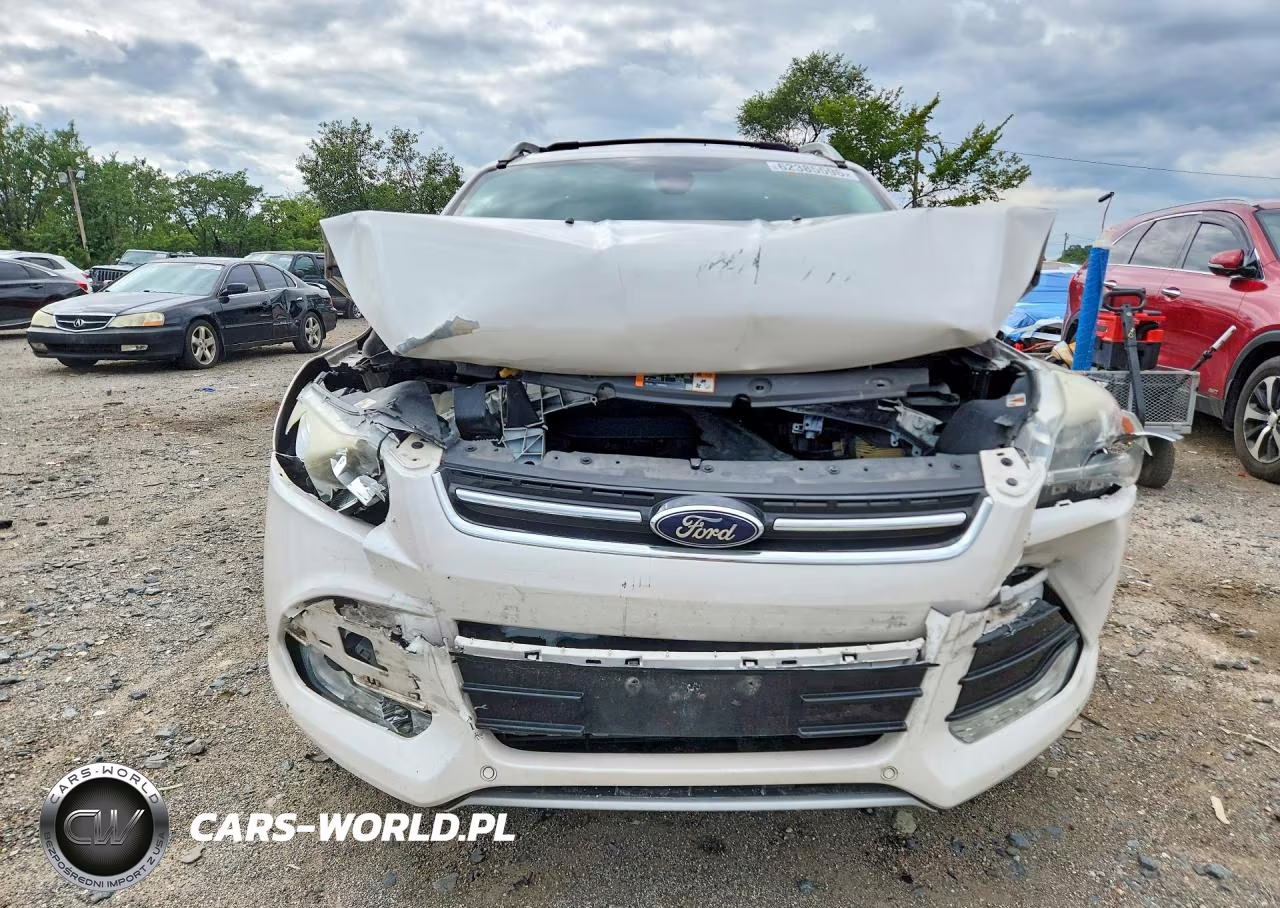 2015 Ford Escape Titanium VIN:1FMCU9J93FUB29169 - 5