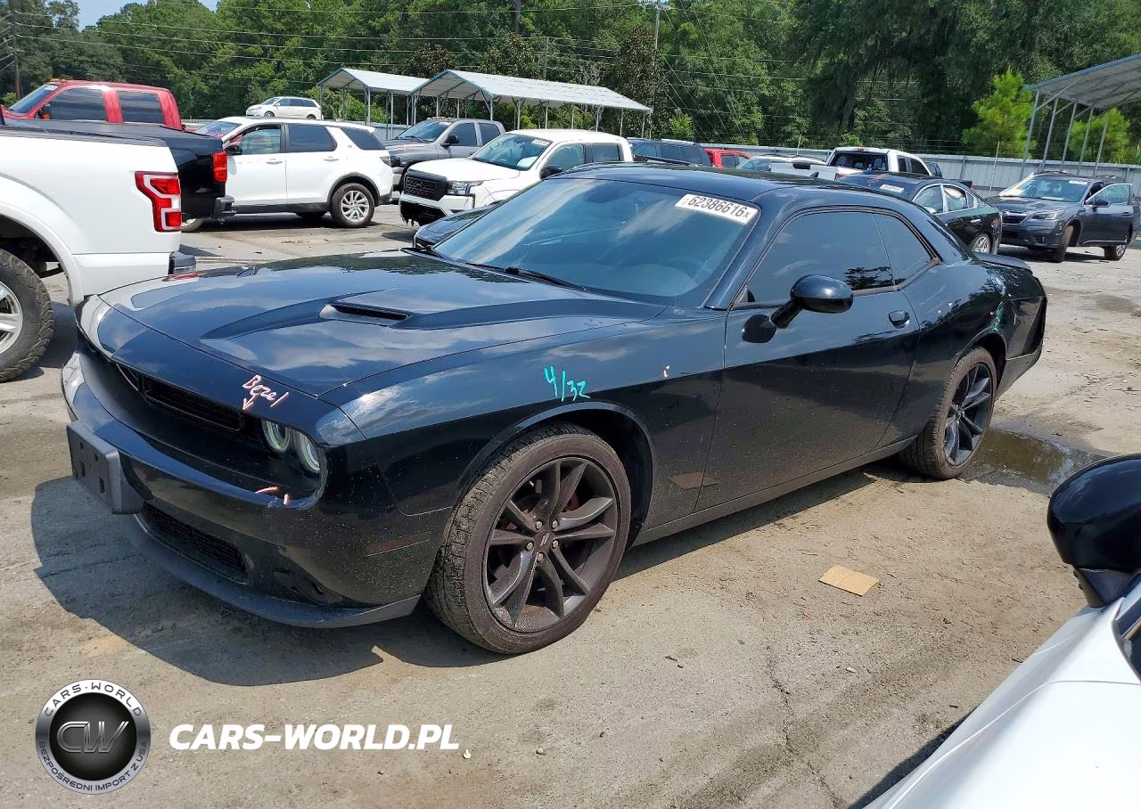 2018 Dodge Challenger Sxt