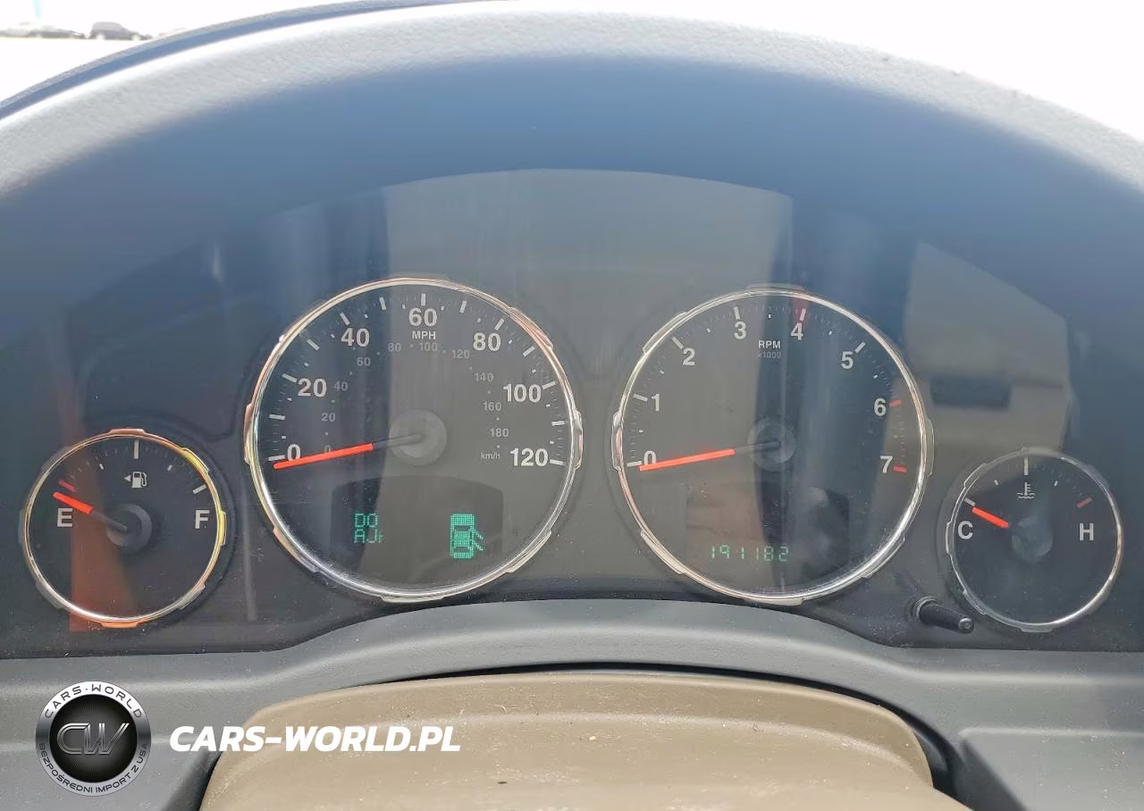 2008 Jeep Liberty Limited VIN:1J8GN58K88W235265 - 9