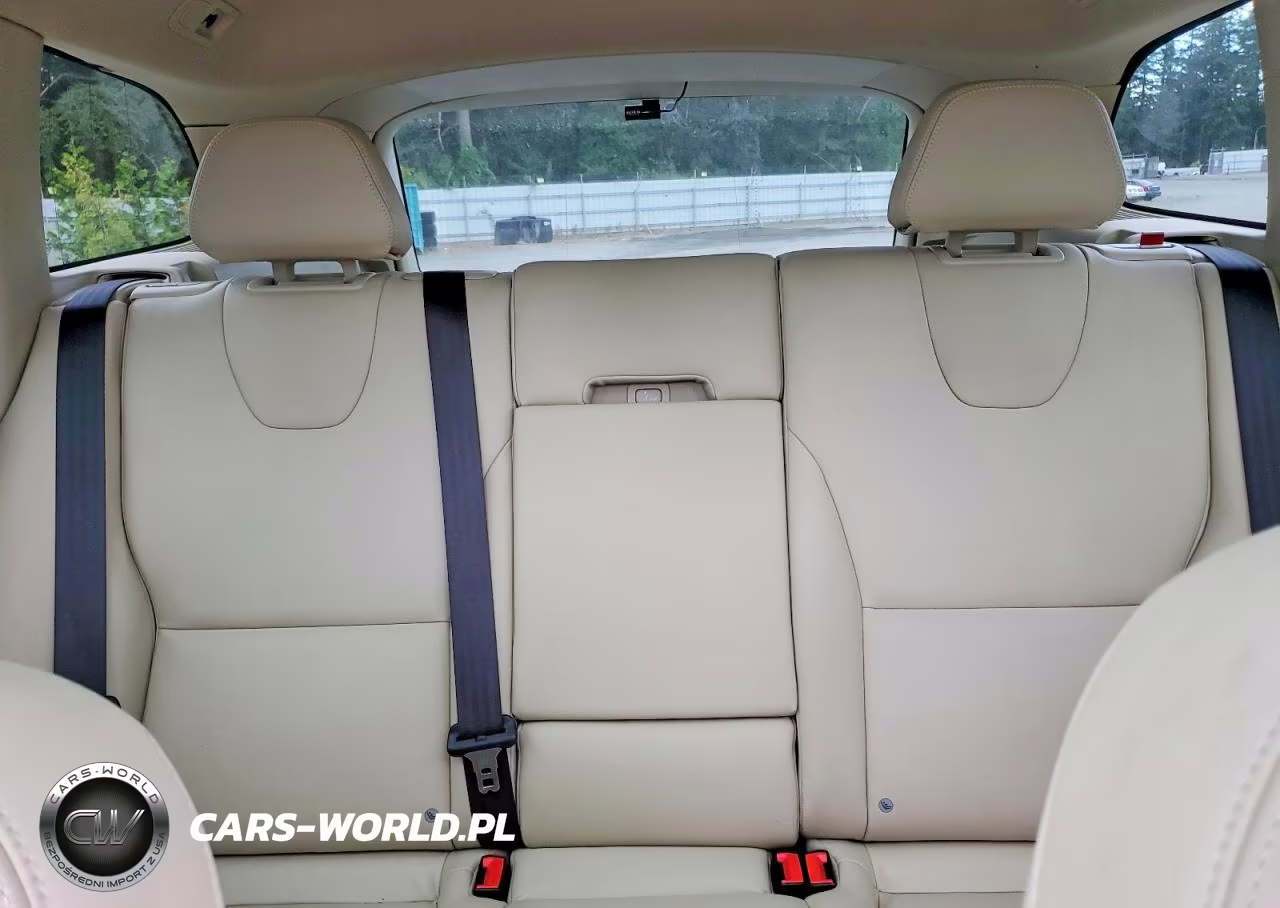 2016 Volv Xc60 T5 Premier 4D S VIN:YV4612RK2G2870979 - 10