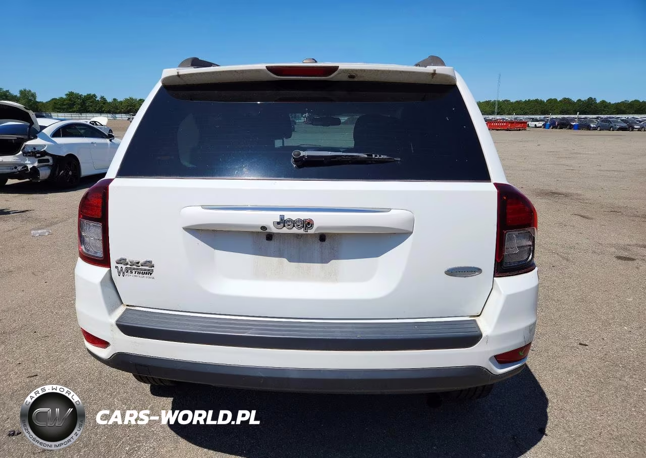 2016 Jeep Compass Latitude VIN:1C4NJDEB0GD542240 - 6