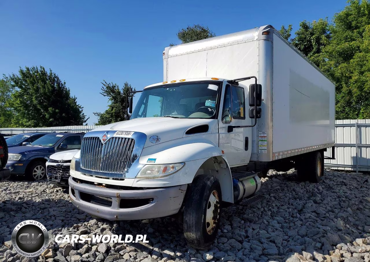 2017 International 4300 Box Truck VIN:1HTMMMMM7HH637476 - 1
