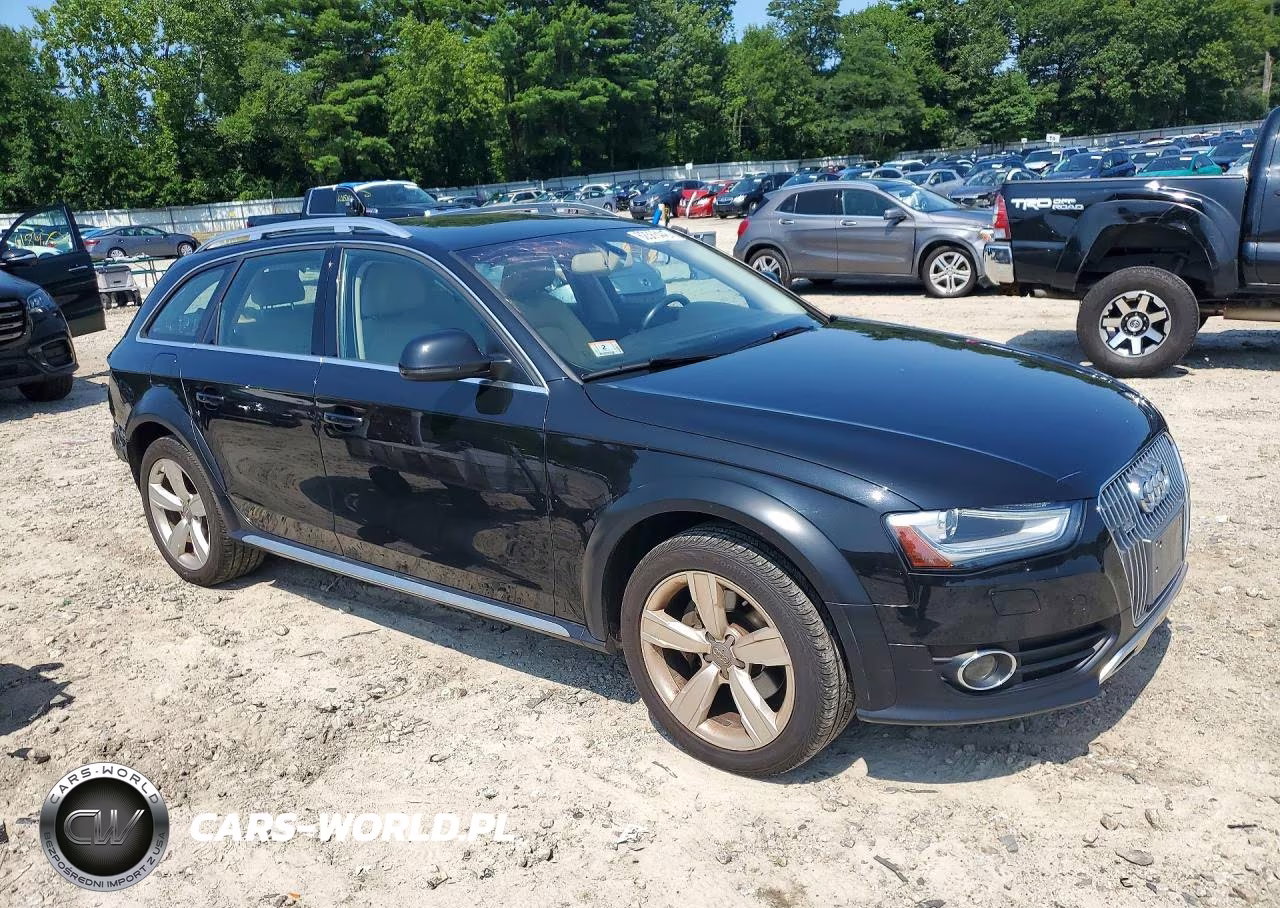 2014 Audi A4 Allroad Premium Plus VIN:WA1UFAFLXEA140284 - 4