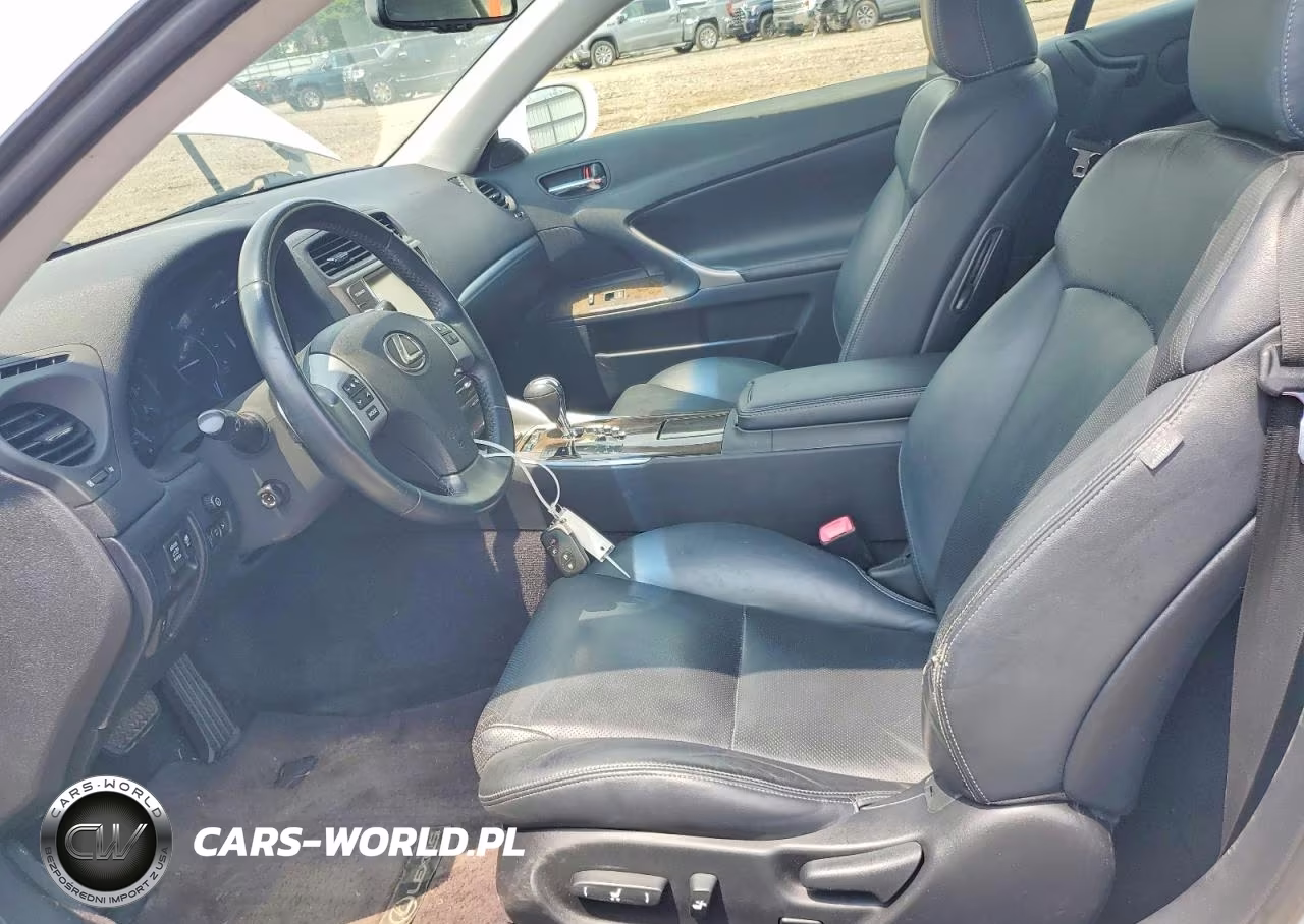 2015 Lexus Is 250 VIN:JTHFF2C26F2532625 - 7