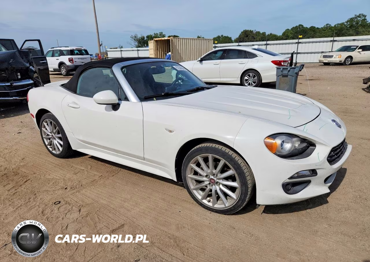 2018 Fiat 124 Spider Classica VIN:JC1NFAEKXJ0139345 - 4