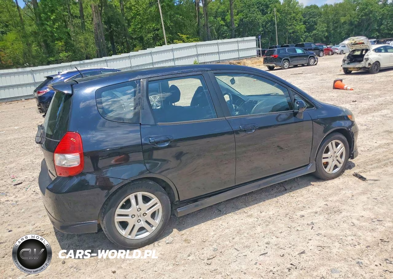 2008 Honda Fit Sport VIN:JHMGD38608S005372 - 3