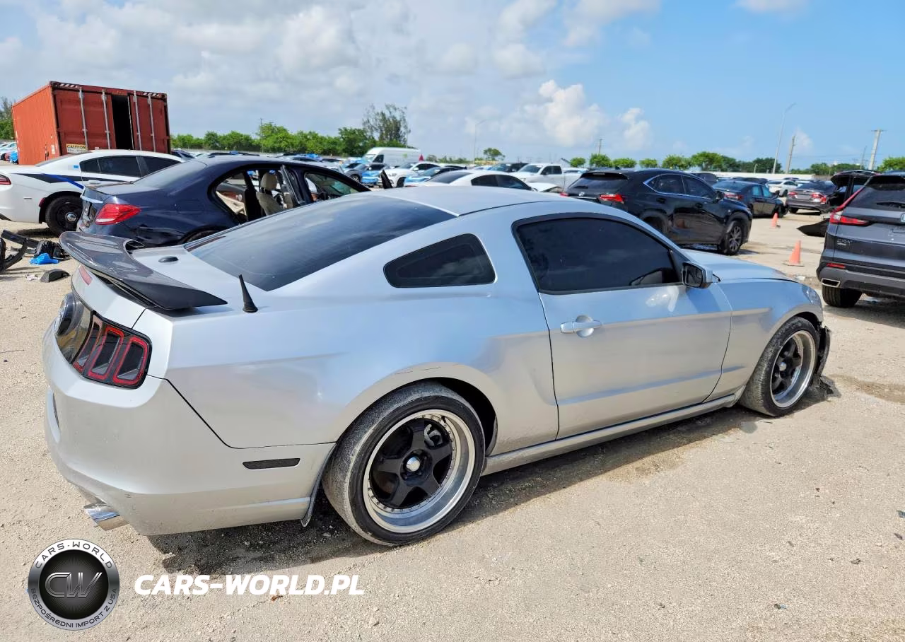 2014 Ford Mustang VIN:1ZVBP8AM3E5290536 - 3