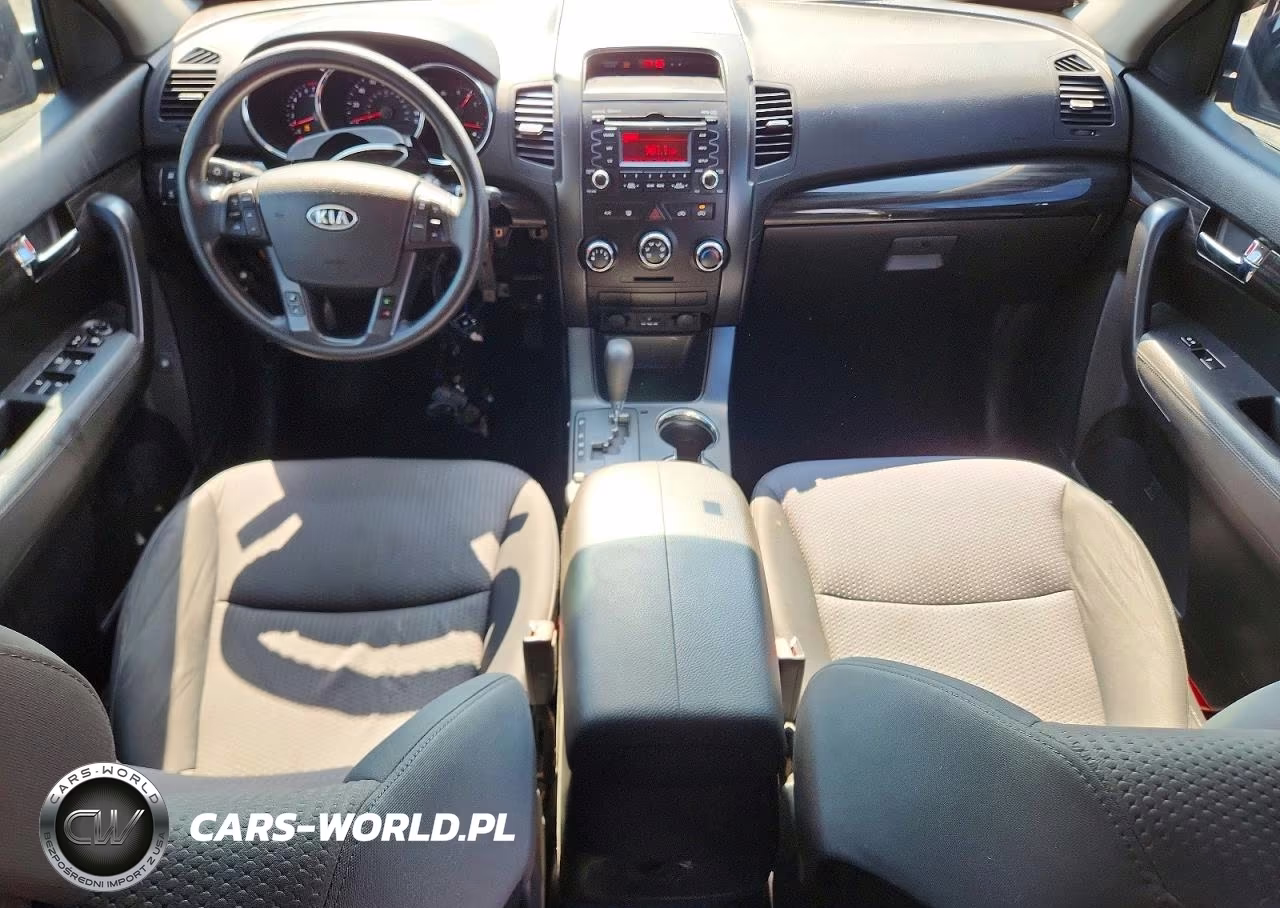 2012 Kia Sorento Lx VIN:5XYKTCA63CG246088 - 8