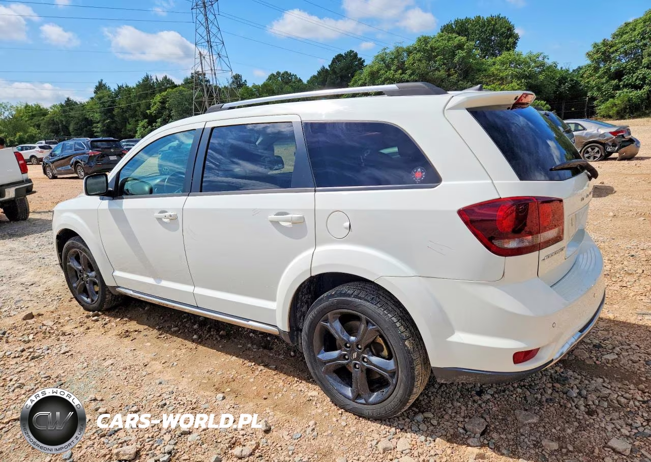 2020 Dodge Journey Crossroad VIN:3C4PDCGB8LT231571 - 2