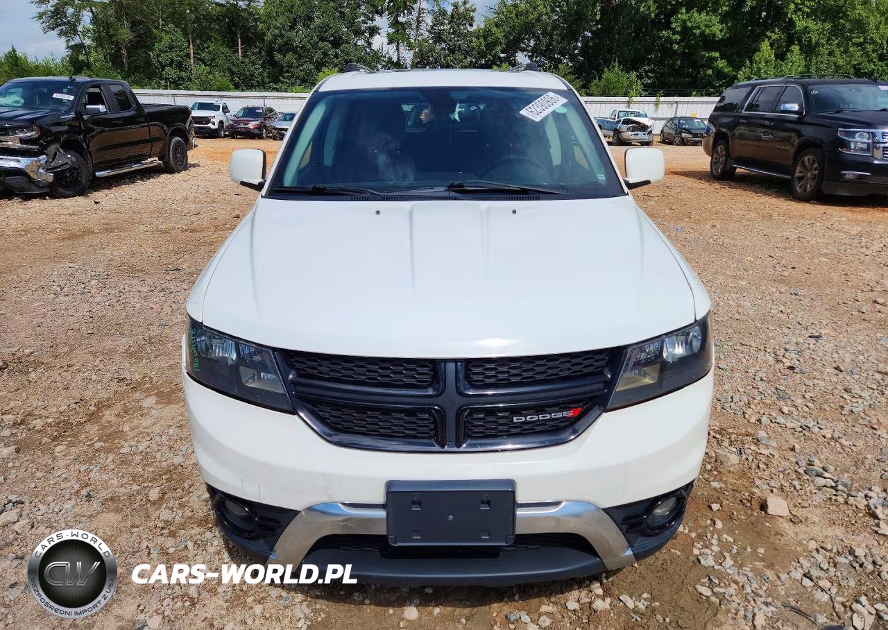 2020 Dodge Journey Crossroad VIN:3C4PDCGB8LT231571 - 5