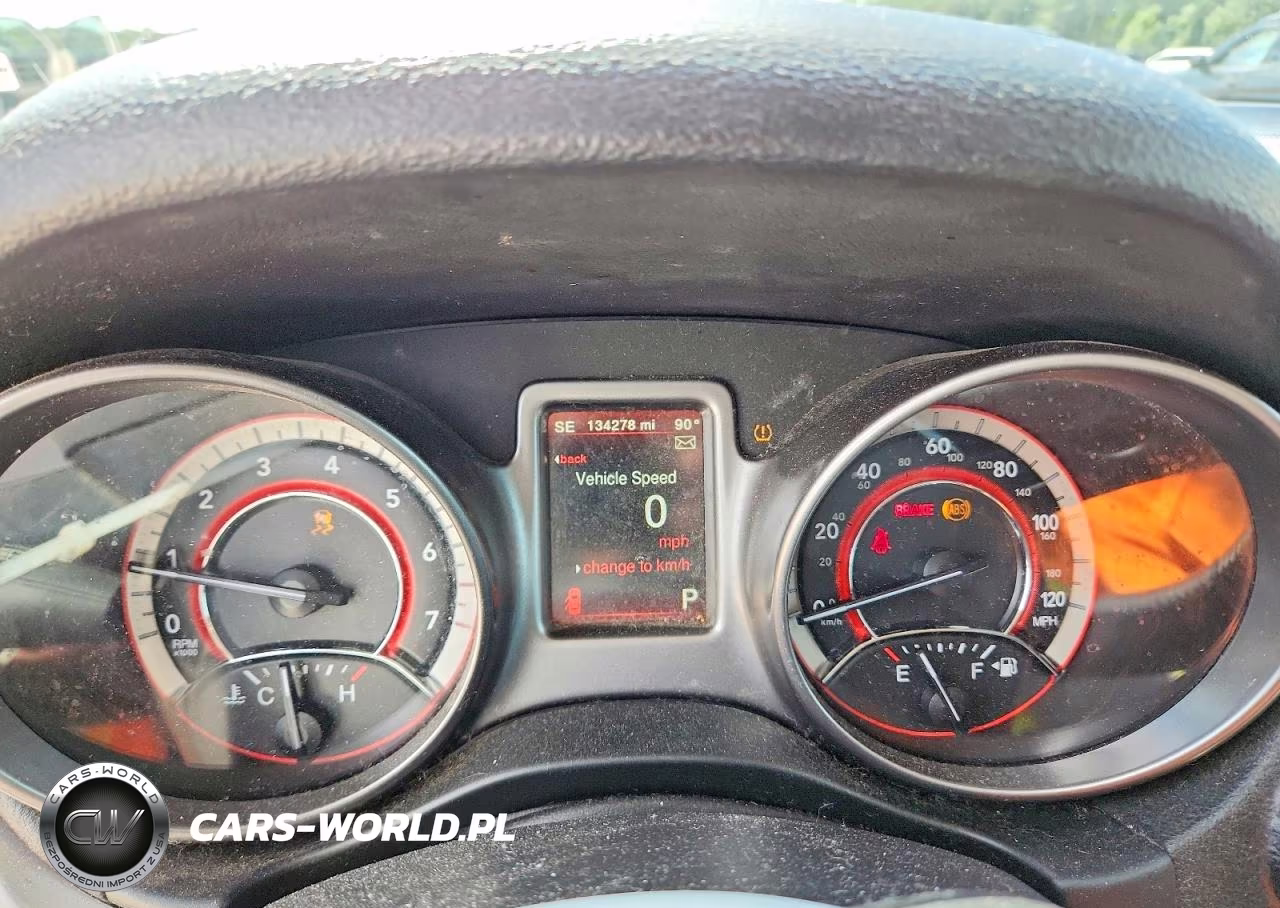 2020 Dodge Journey Crossroad VIN:3C4PDCGB8LT231571 - 9