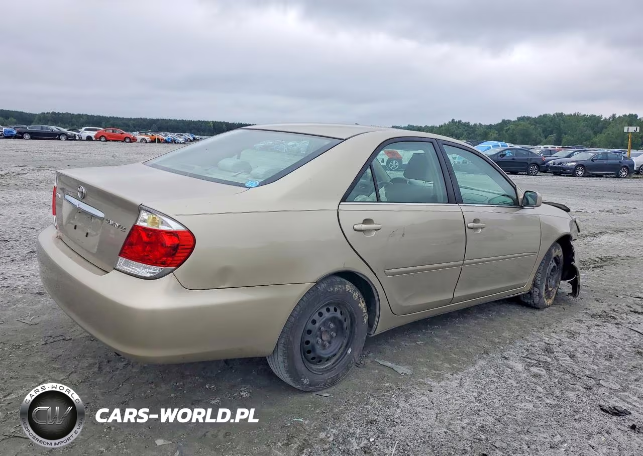 2006 Toyota Camry Le VIN:4T1BE32KX6U140726 - 3