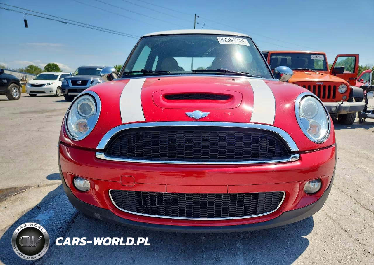 2007 Mini Cooper S VIN:WMWMF73587TT84258 - 5