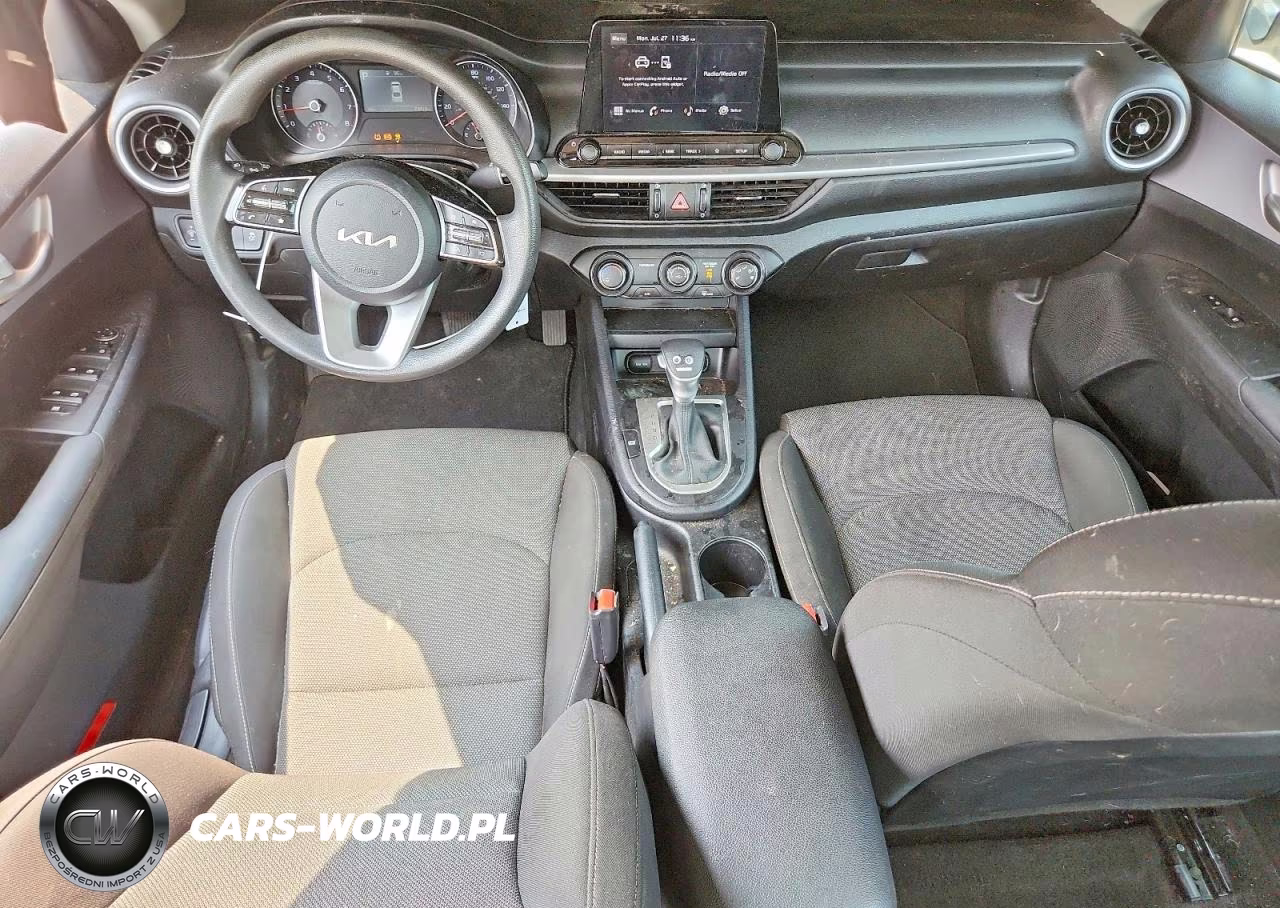 2024 Kia Forte Lxs VIN:3KPF24AD3RE788239 - 8