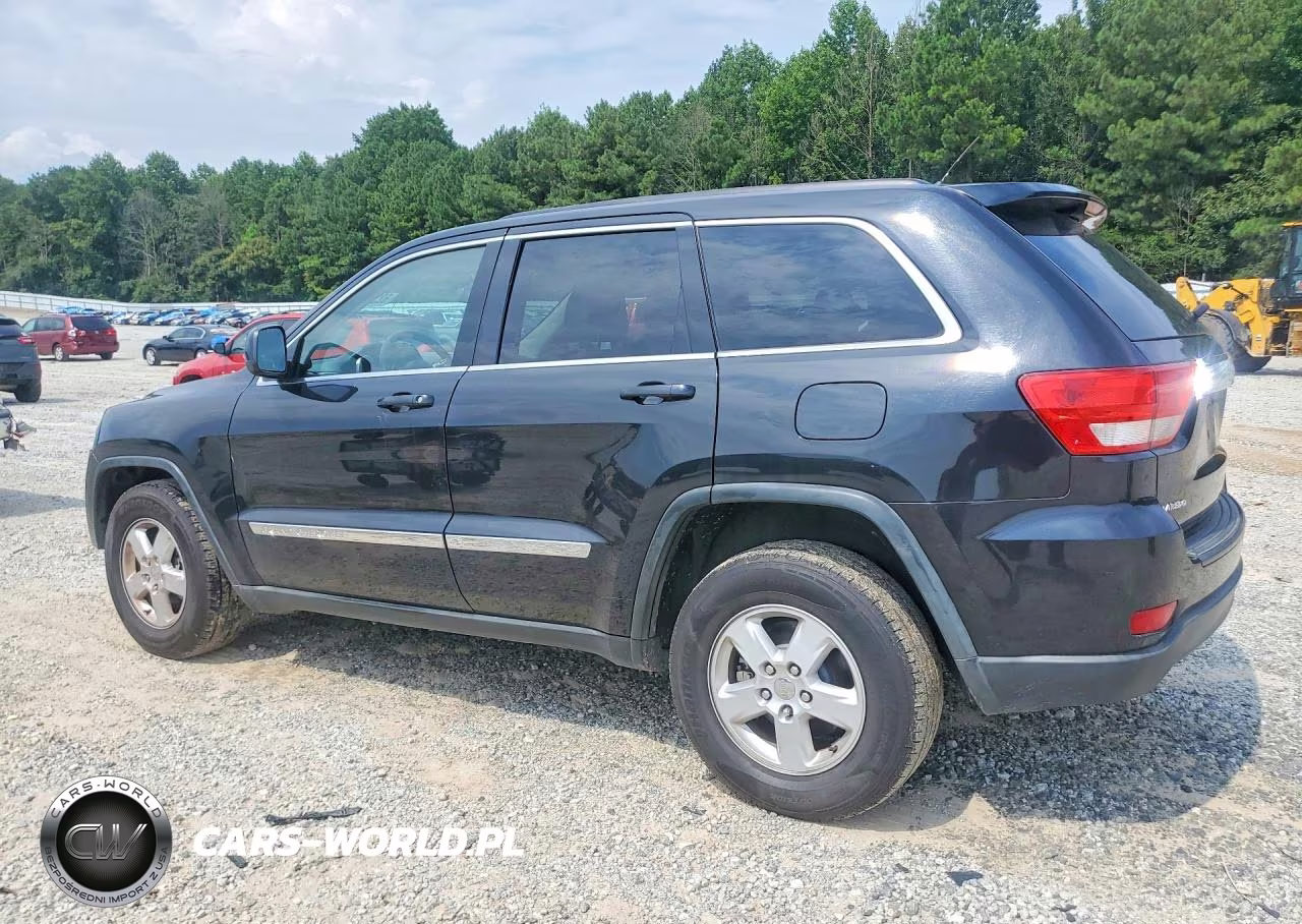 2013 Jeep Grand Cherokee Laredo VIN:1C4RJEAG3DC504074 - 2