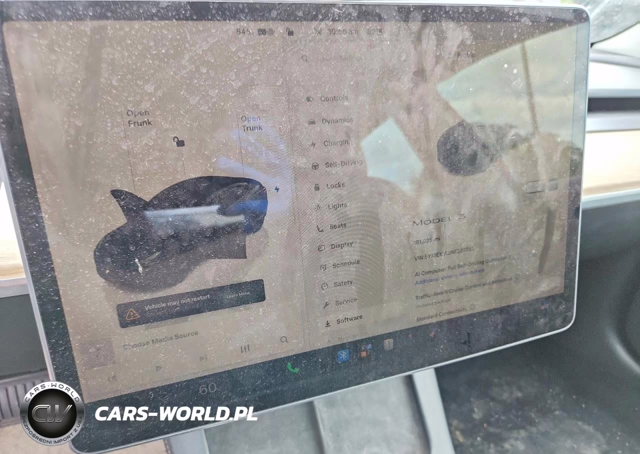 2022 Tesla Model 3 VIN:5YJ3E1EA2NF287551 - 9