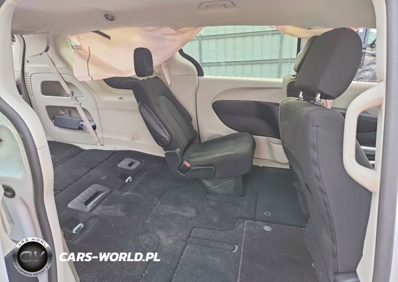 2024 Chrysler Voyager Lx VIN:2C4RC1CG6RR186319 - 11