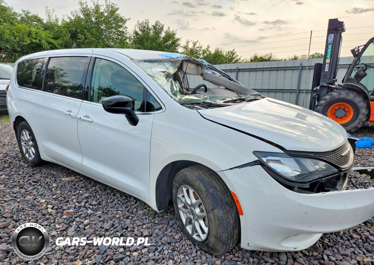 2024 Chrysler Voyager Lx VIN:2C4RC1CG6RR186319 - 4