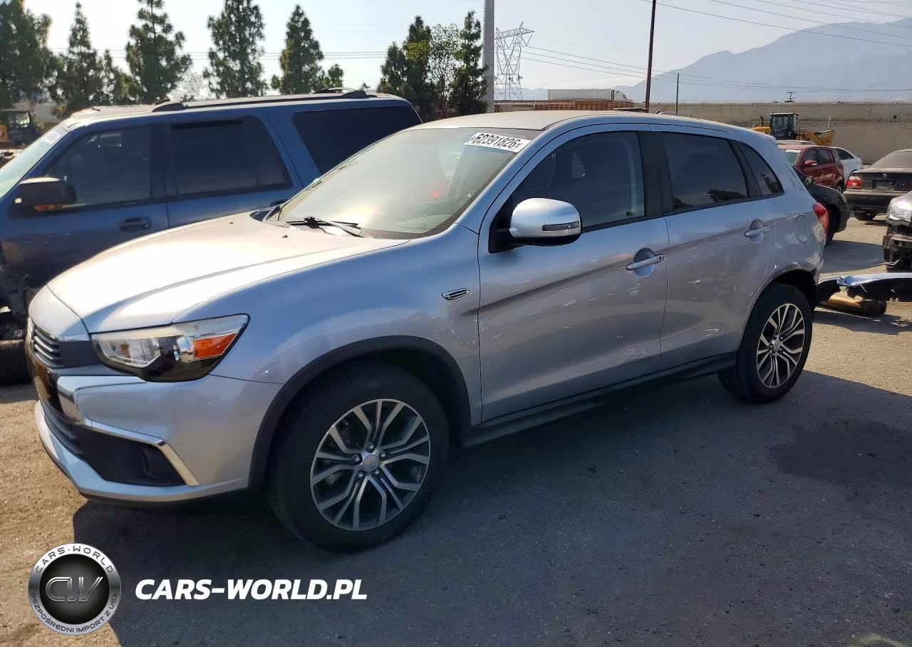 2017 Mitsubishi Outlander Sport Es – zdjęcie 1 z 14