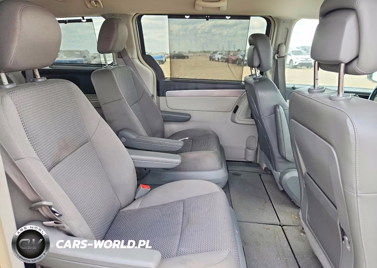 2012 Volkswagen Routan Se VIN:2C4RVABG0CR151987 - 11