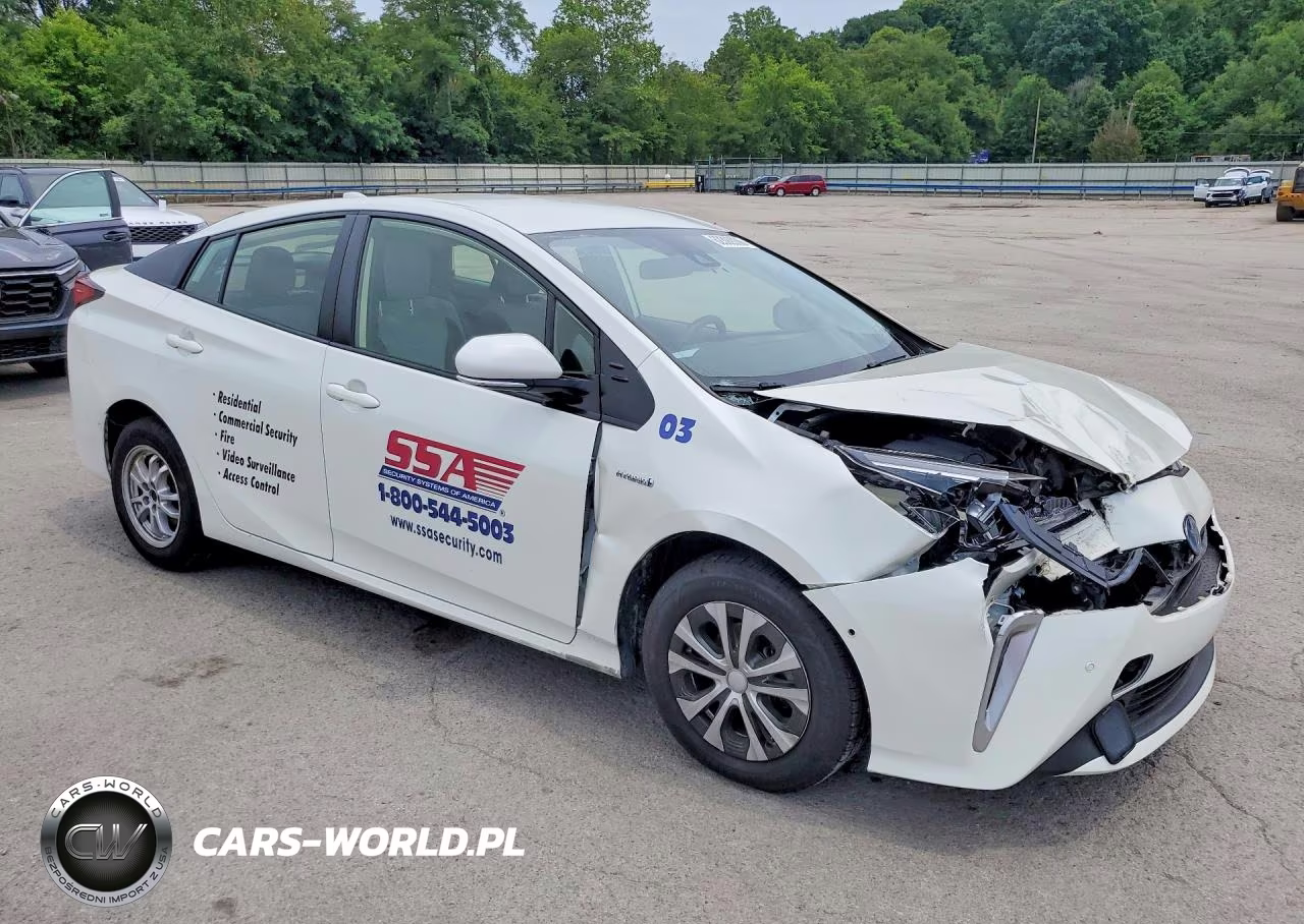 2020 Toyota Prius Le Awd-E VIN:JTDL9RFU0L3015070 - 4