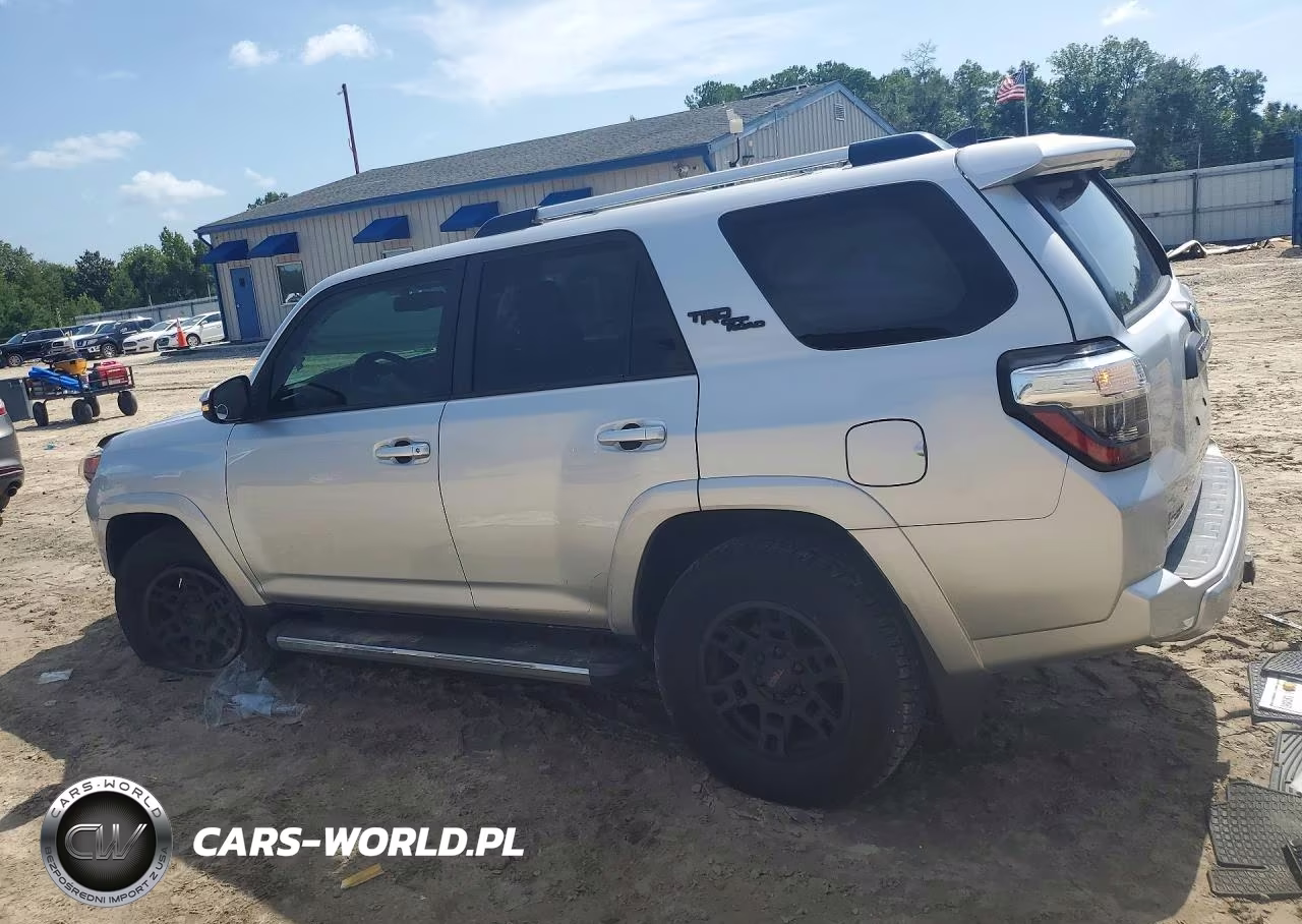 2018 Toyota 4Runner Trd Off-Road Premium VIN:JTEBU5JR9J5520771 - 2