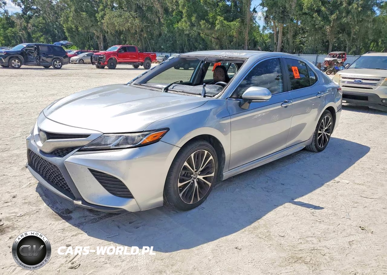 2019 Toyota Camry Se – zdjęcie 1 z 12