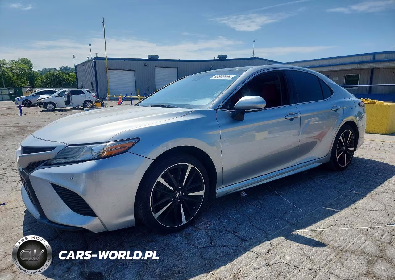 2018 Toyota Camry Xse – zdjęcie 1 z 12