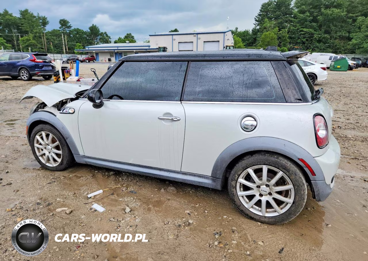 2011 Mini Cooper S VIN:WMWSV3C55BTY20091 - 2