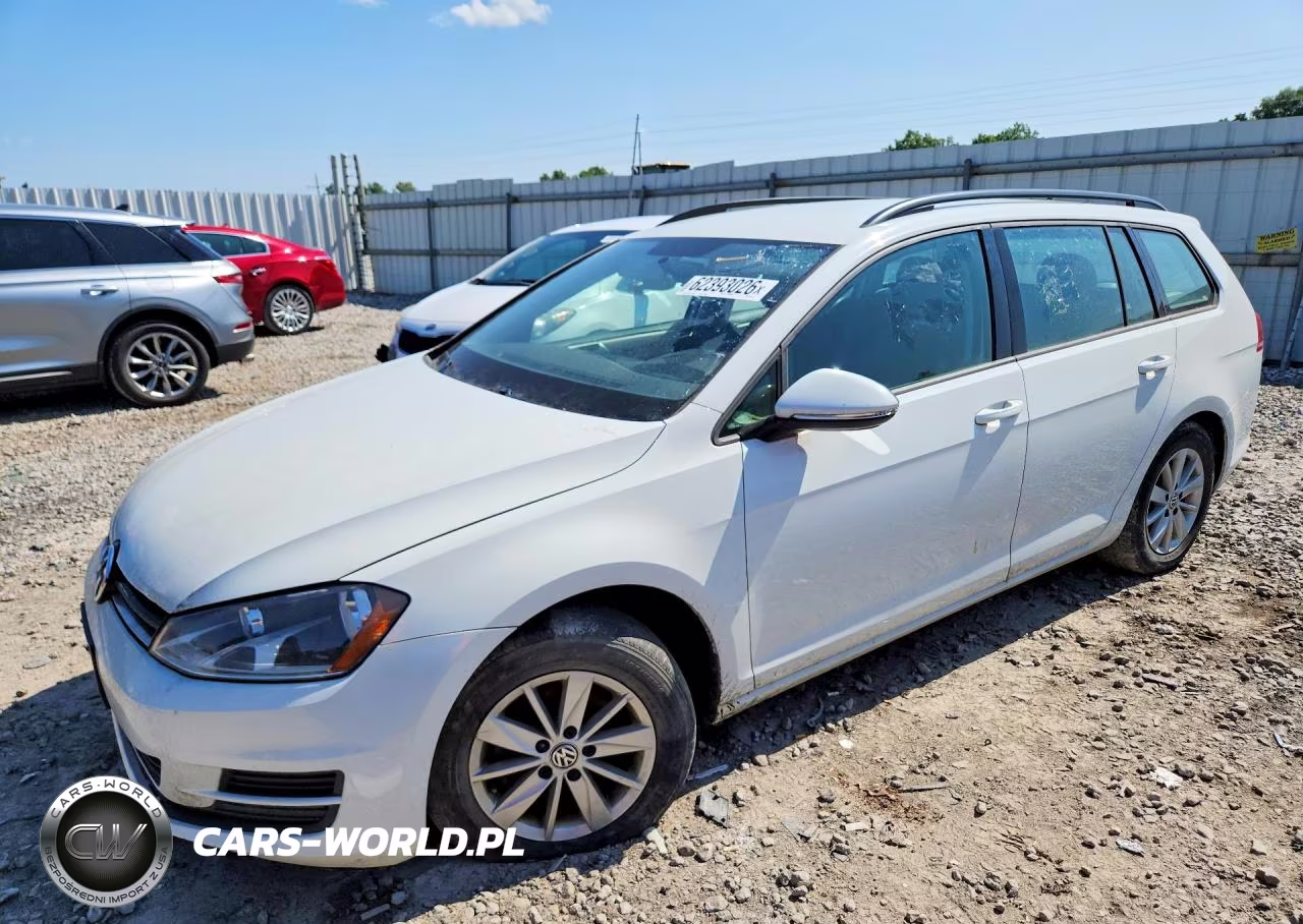 2016 Volkswagen Golf Sportwagen S – zdjęcie 1 z 12