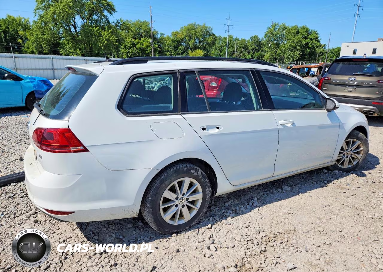 2016 Volkswagen Golf Sportwagen S VIN:3VWC17AU5GM505847 - 3