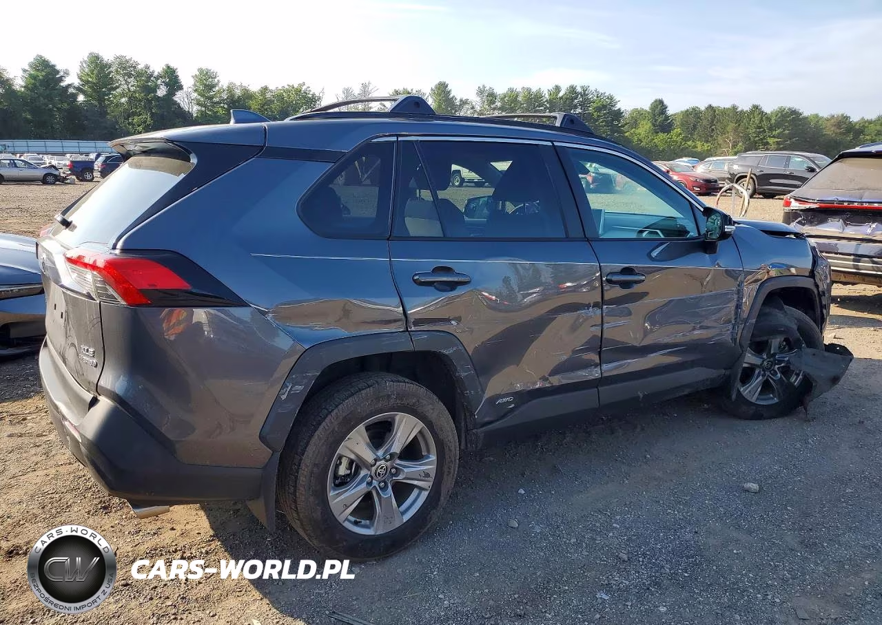 2024 Toyota Rav4 Hybrid Xle VIN:4T3RWRFVXRU139204 - 3