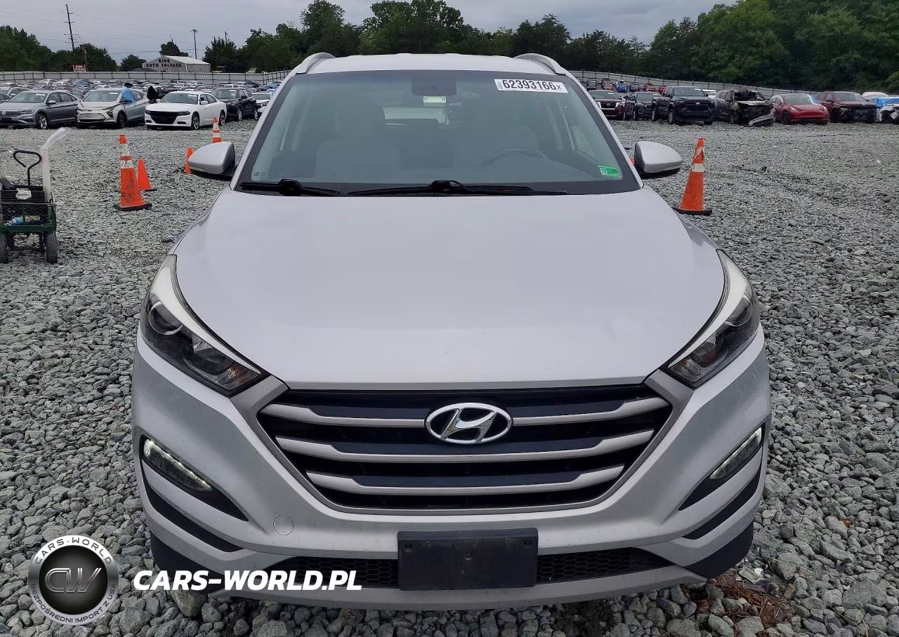 2017 Hyundai Tucson Sport VIN:KM8J3CA22HU400347 - 5