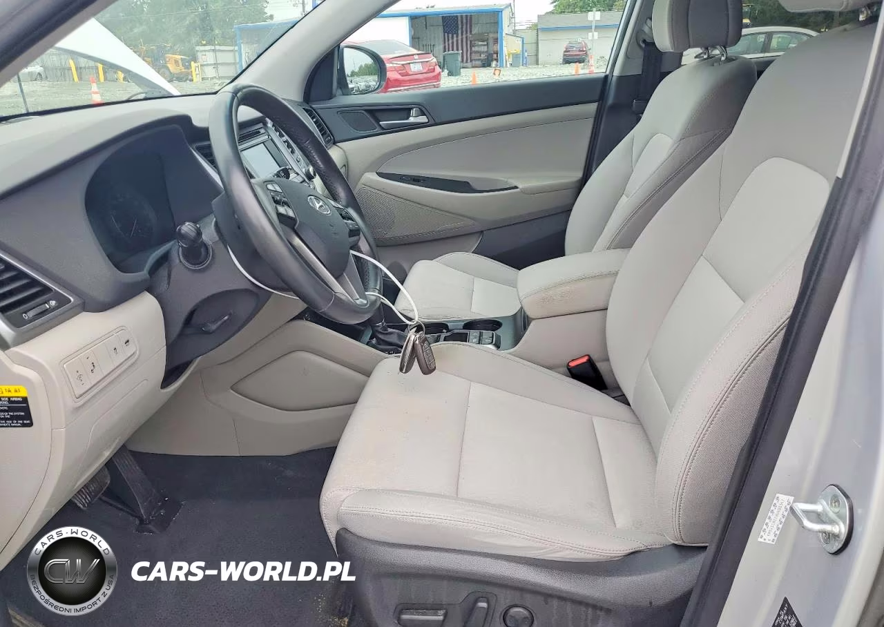 2017 Hyundai Tucson Sport VIN:KM8J3CA22HU400347 - 7