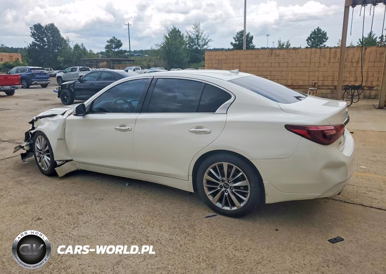 2018 Infiniti Q50 3.0T Luxe VIN:JN1EV7AR2JM444300 - 2