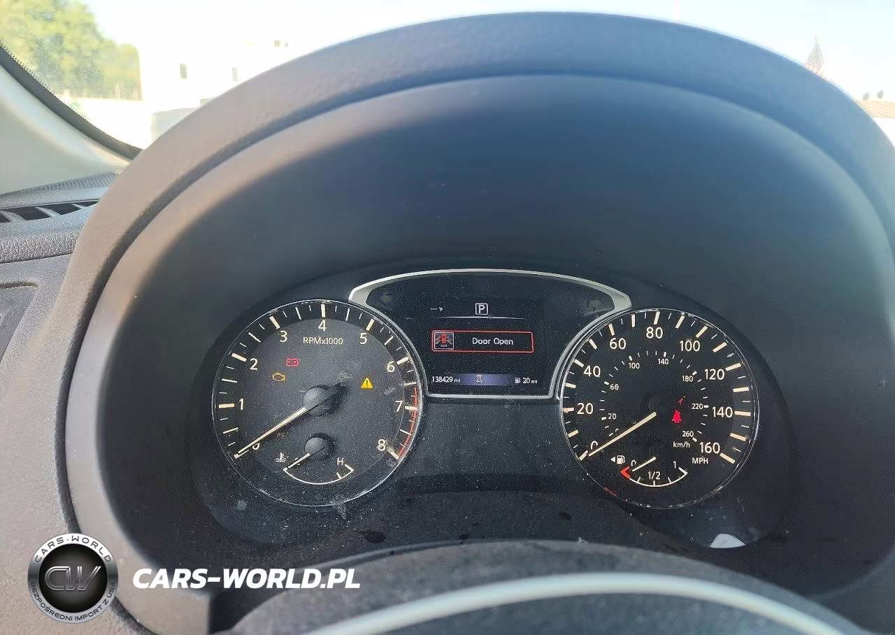 2018 Nissan Altima 2.5 S VIN:1N4AL3AP2JC157883 - 9