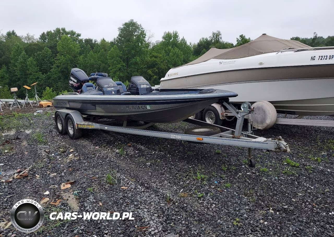 1997 Skeeter Boat