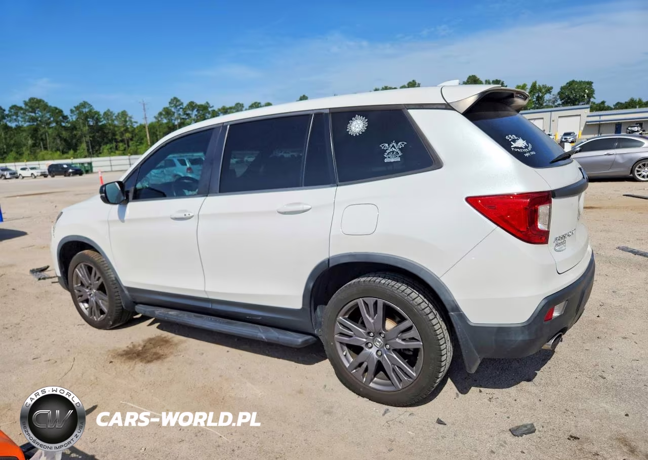 2020 Honda Passport VIN:5FNYF8H51LB000353 - 2