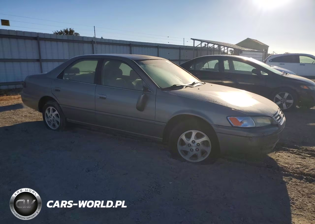 1998 Toyota Camry Le V6 VIN:JT2BF22K1W0112230 - 4