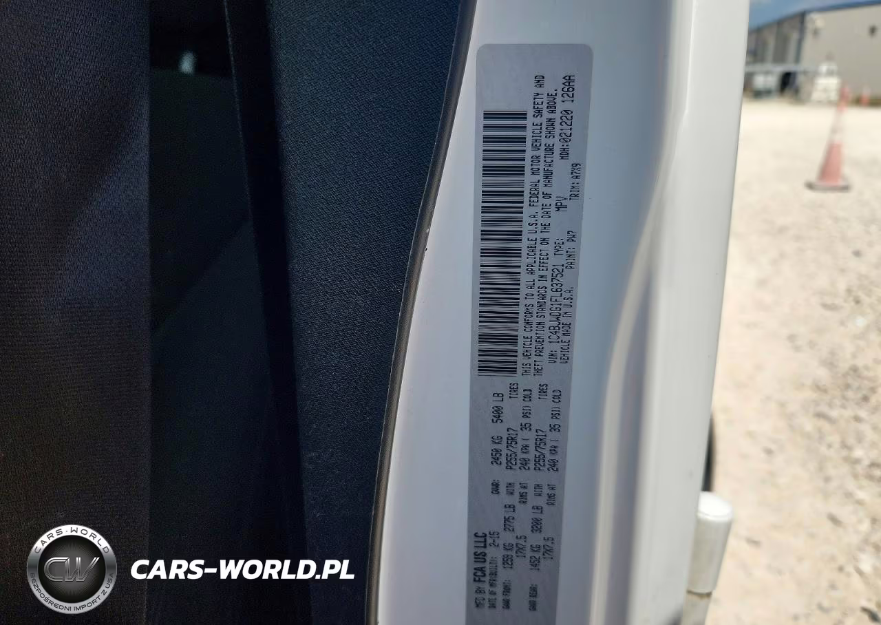 2015 Jeep Wrangler Unlimited Sport VIN:1C4BJWDG1FL637521 - 12