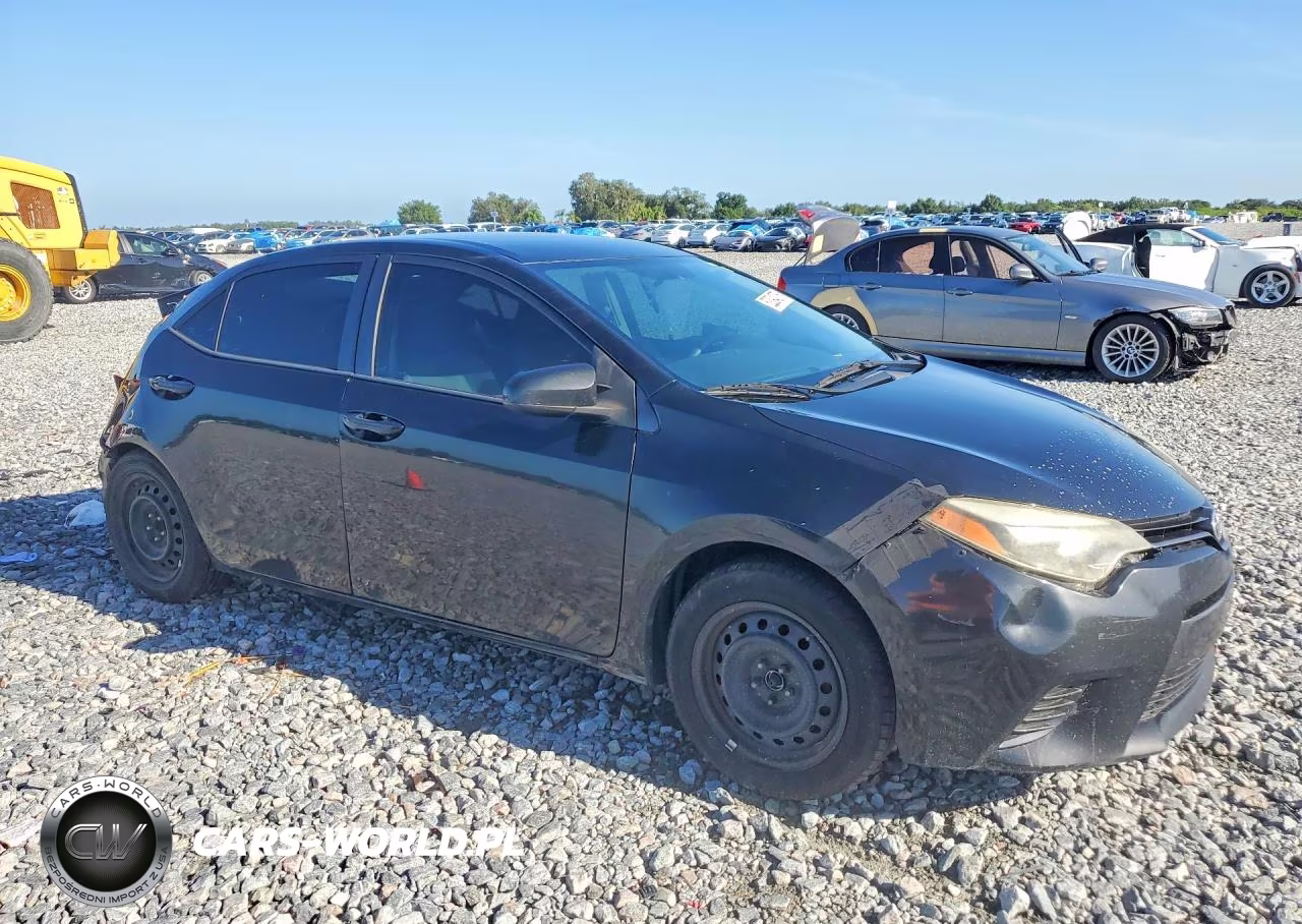 2015 Toyota Corolla Le VIN:2T1BURHE6FC261956 - 4