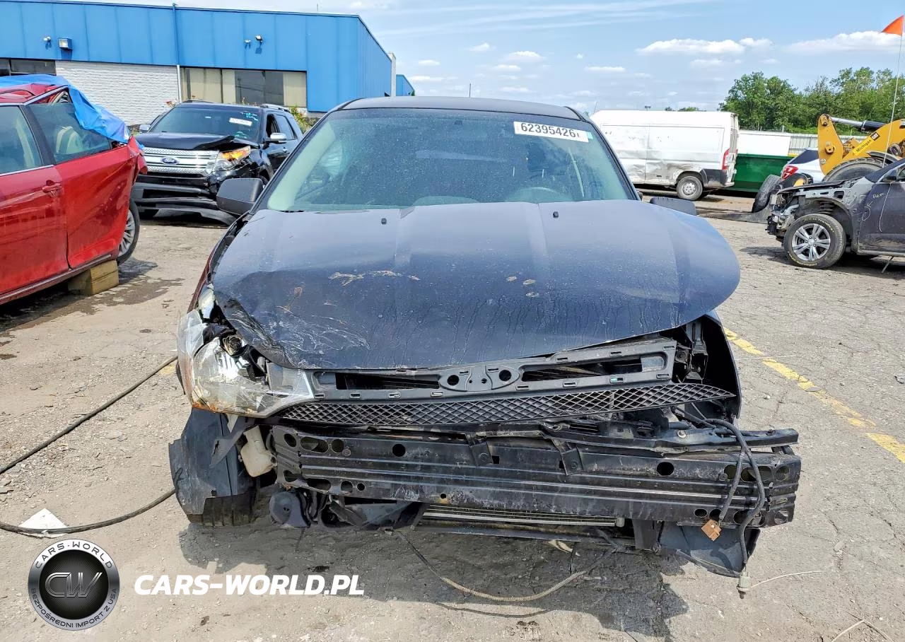 2008 Ford Focus Se VIN:1FAHP33N88W255839 - 5