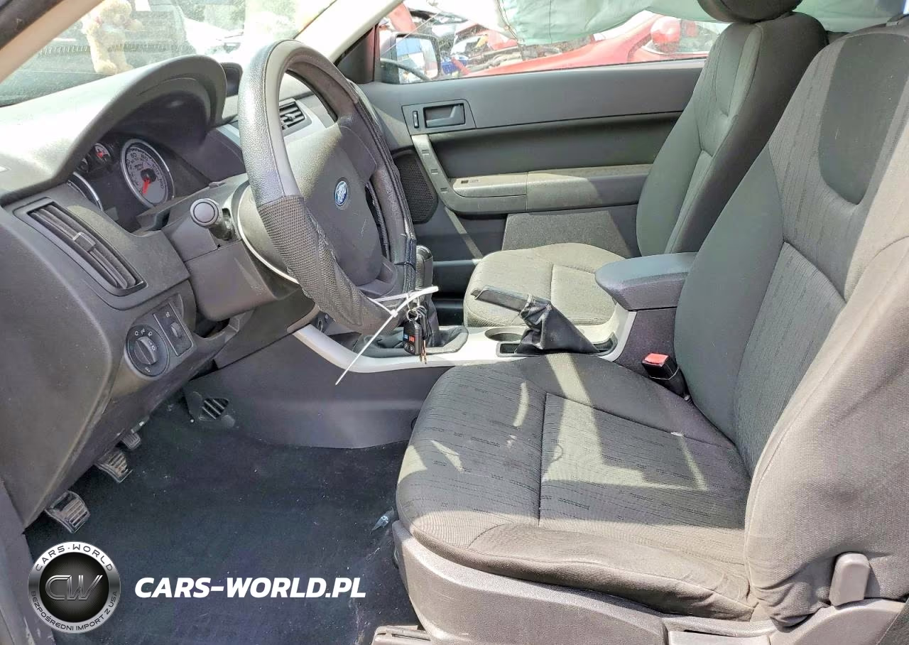 2008 Ford Focus Se VIN:1FAHP33N88W255839 - 7