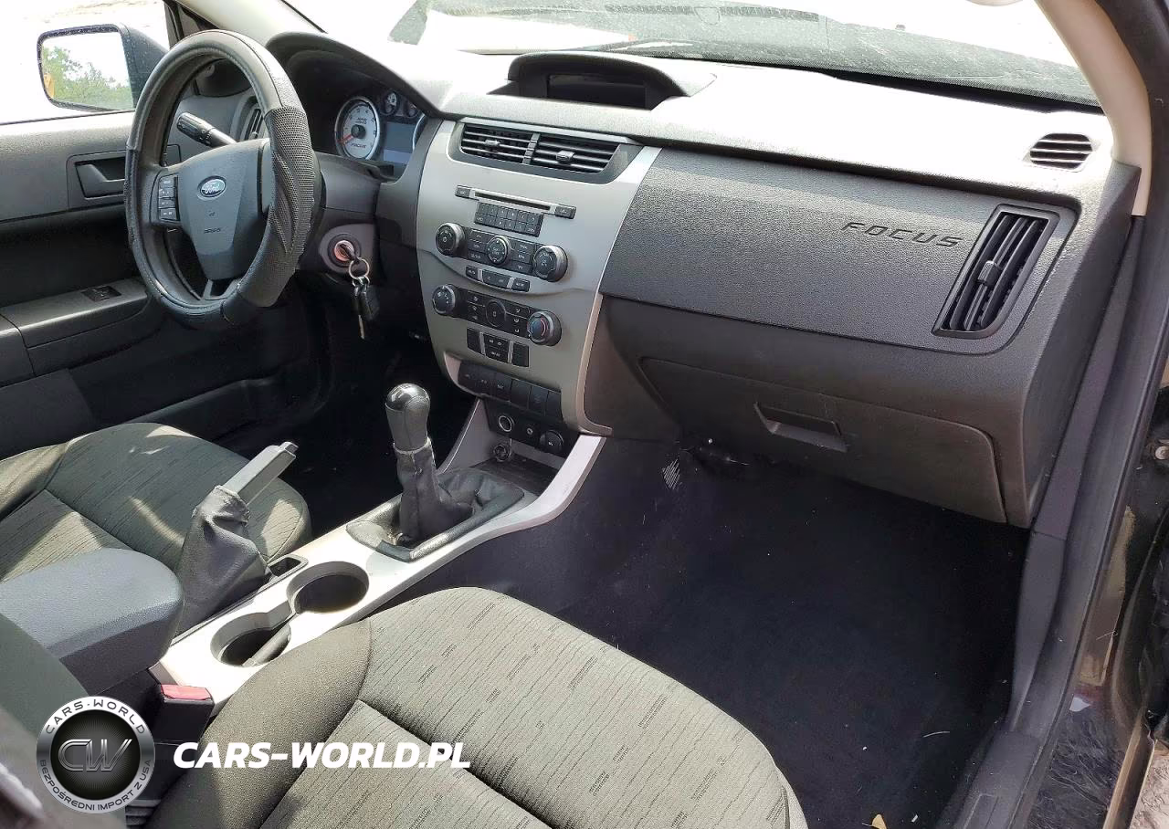 2008 Ford Focus Se VIN:1FAHP33N88W255839 - 8