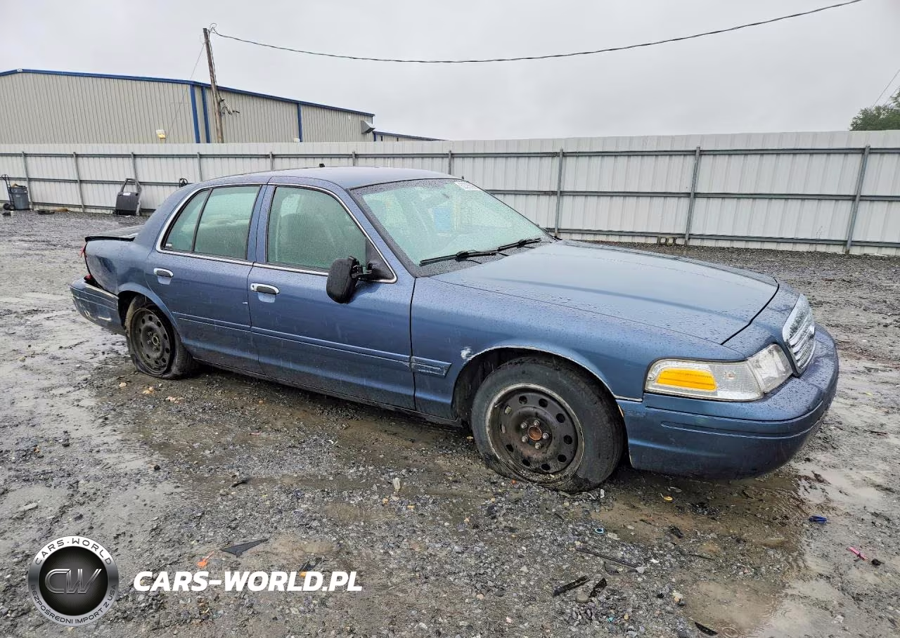 2007 Ford Crown Victoria Police Interceptor VIN:2FAHP71W77X114783 - 4