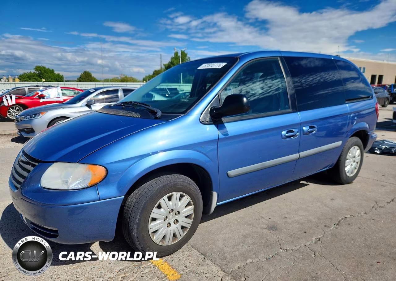 2007 Chrysler Town & Country Lx